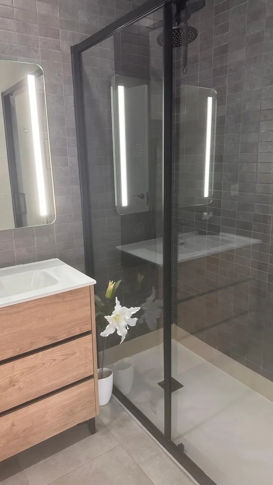 Vivienda pareada en Los Ángeles de San Rafael — imagen 16